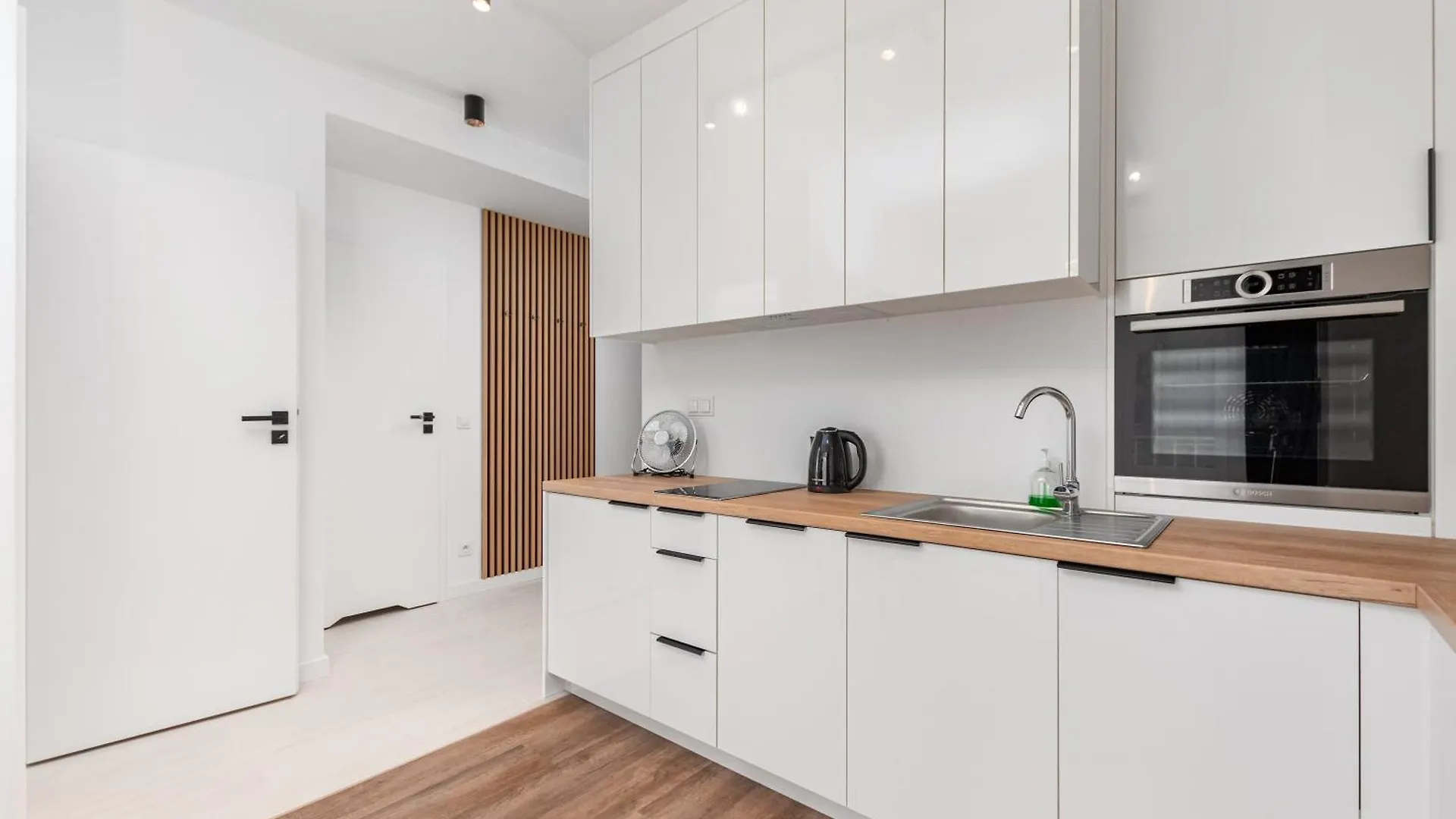 Apartment Zelazna 16 By Homeprime Warsaw Poland
